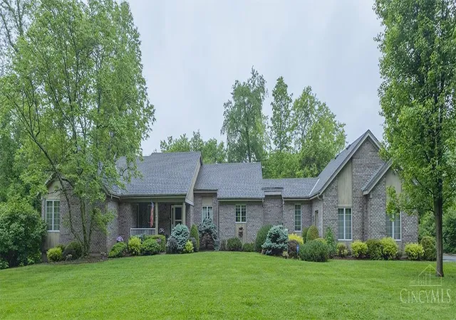 Photo 2 of Sale Pending at 10960 Gosling Rd, Cincinnati, OH 45252 | MLS# 1877426 | Listing updated on 2026-08-28