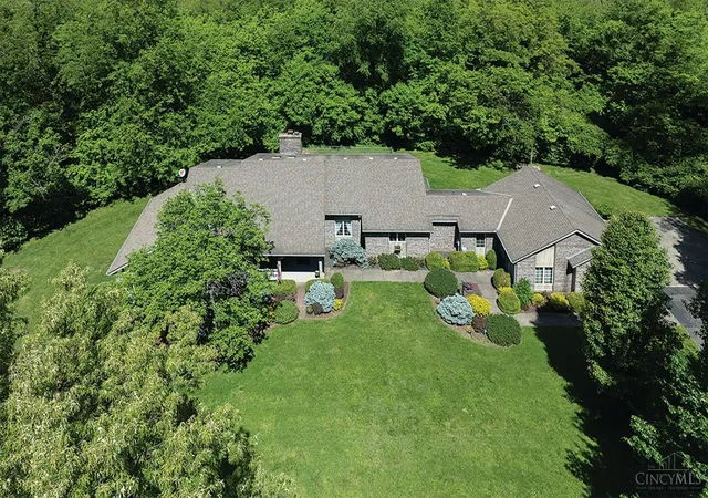 Photo 2 of Sale Pending at 10960 Gosling Rd, Cincinnati, OH 45252 | MLS# 1877426 | Listing updated on 2026-08-28