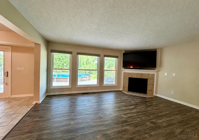2nd image of 109 Zachary Dr, Williamsburg, OH 45176 | MLS# 1877521
