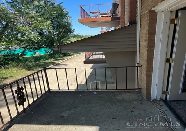 5th image of 4163 Harrison Ave, Cheviot, OH 45211
