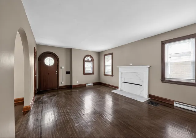Homes for sale in Cincinnati, OH | 2725 Orland Ave, Cincinnati, OH 45211 | MLS# 1876840