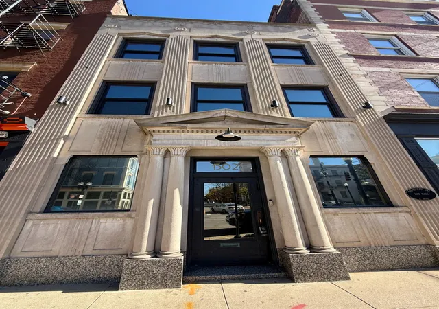 2nd image of 1302 Main St, Cincinnati, OH 45202 | MLS# 1877615
