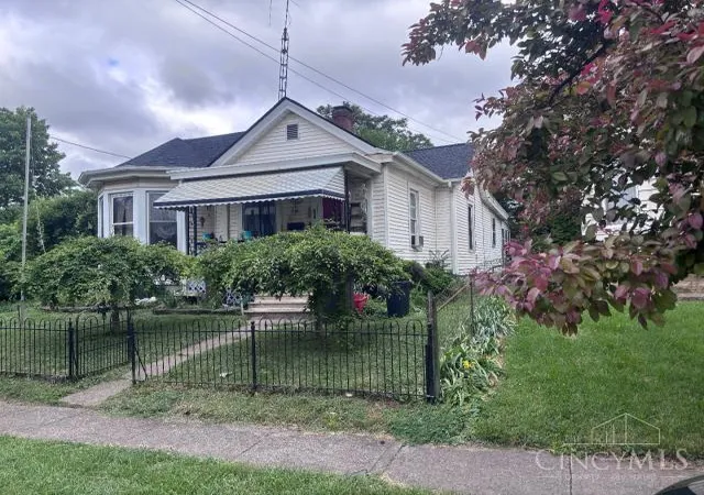 Homes for sale in Lockland, OH | 616 Mclaren Ave, Lockland, OH 45215 | MLS# 1877849