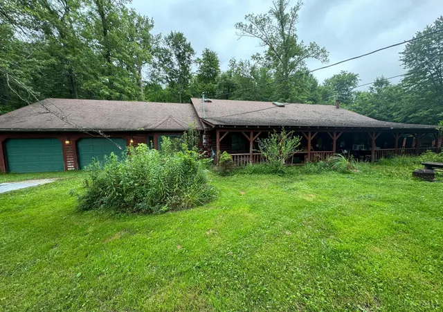 Homes for sale in Goshen, OH | 2456 State Route 131, Goshen, OH 45122 | MLS# 1877527
