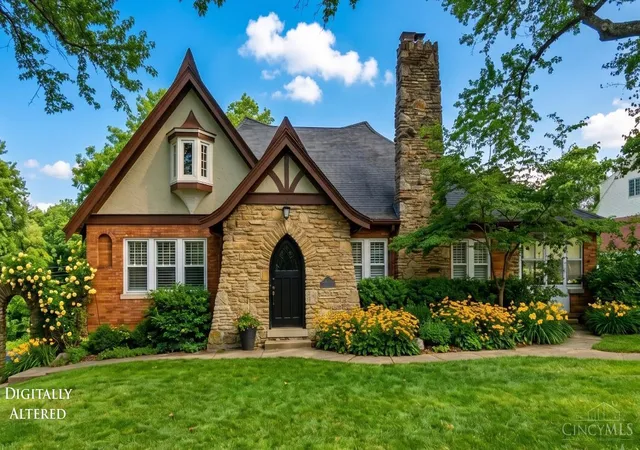 1st image of 6610 Hudson Pkwy, Cincinnati, OH 45213 | MLS# 1877994
