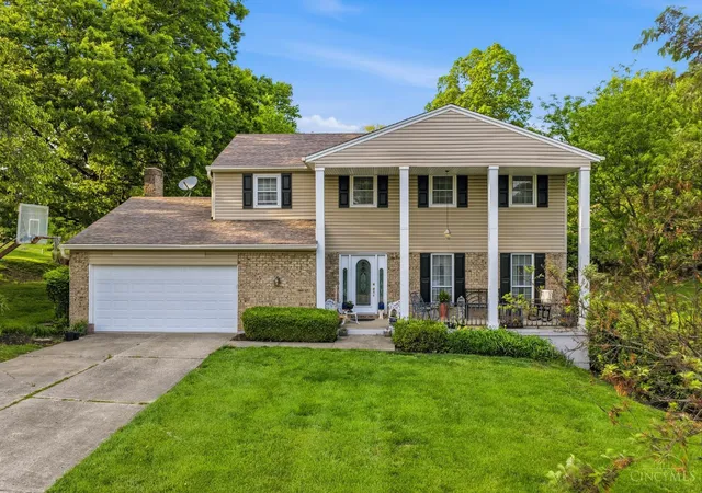 Photo 1 of Single family home for sale at 4576 Runningfawn Dr, Cincinnati, OH 45247 | MLS# 1878007 | Listing updated on 2026-07-20