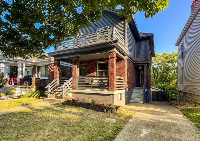 3rd image of 2908 Montclair Ave, Cincinnati, OH 45211 | MLS# 1878024