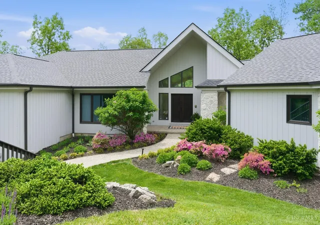Homes for sale in Wyoming, OH | 183 Congress Run Rd, Wyoming, OH 45215 | MLS# 1878045