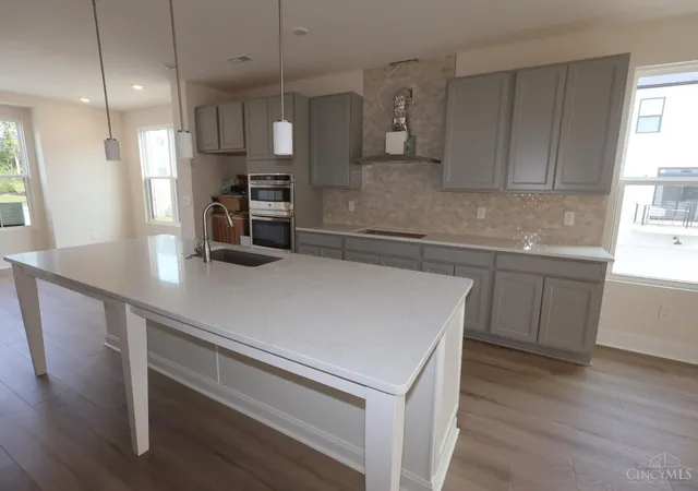 Photo 3 of Townhouse for sale at 6370 Coverage Ct #85, Mason, OH 45040 | MLS# 1878180 | Listing updated on 2026-10-28