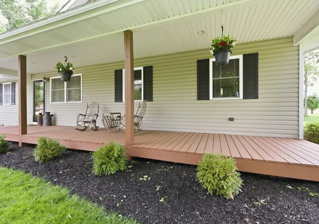 Homes for sale in Lebanon, OH | 4058 Utica Rd, Lebanon, OH 45036 | MLS# 1878216