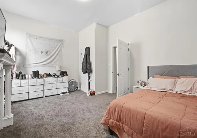 5th image of 1027 Winfield, Cincinnati, OH 45205