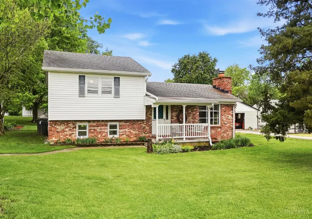 Homes for sale in Franklin Twp, OH | 5799 Shaker Rd, Franklin Twp, OH 45005 | MLS# 1878477