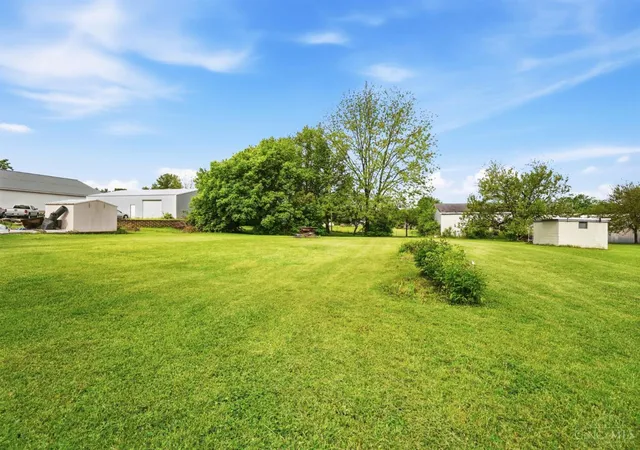 Homes for sale in Franklin Twp, OH | 5799 Shaker Rd, Franklin Twp, OH 45005 | MLS# 1878477