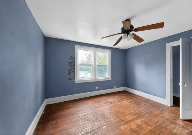 Homes for sale in Cincinnati, OH | 2723 Robert Ave, Cincinnati, OH 45211 | MLS# 1876858