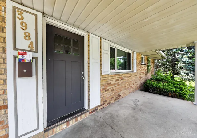 Photo 3 of Single family home for sale at 3984 Hammond Blvd, Hamilton, OH 45015 | MLS# 1877193 | Listing updated on 2026-10-06