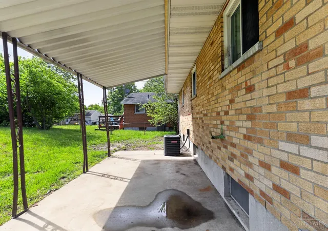 Photo 4 of Single family home for sale at 3984 Hammond Blvd, Hamilton, OH 45015 | MLS# 1877193 | Listing updated on 2026-10-06