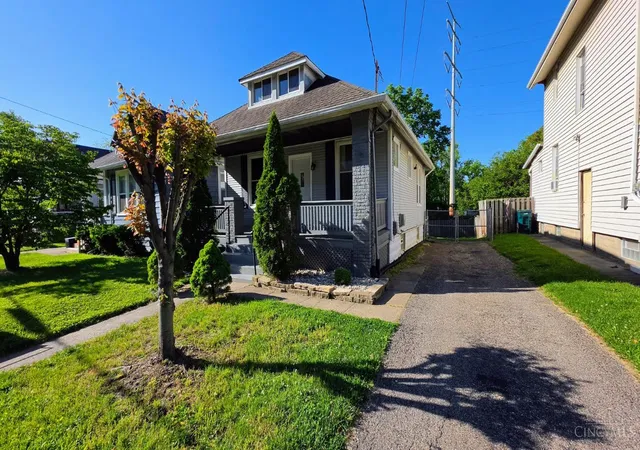 Homes for sale in Cincinnati, OH | 2717 Lawndale Ave, Cincinnati, OH 45212 | MLS# 1876570