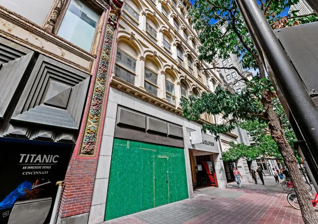 3rd image of 8 W Fourth St, Cincinnati, OH 45202