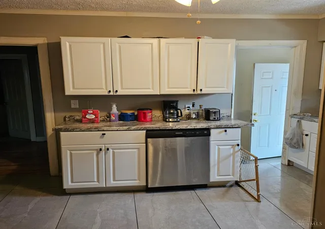 Photo 4 of Single family home for sale at 1162 Groesbeck Rd, Cincinnati, OH 45224 | MLS# 1878672 | Listing updated on 2026-08-26