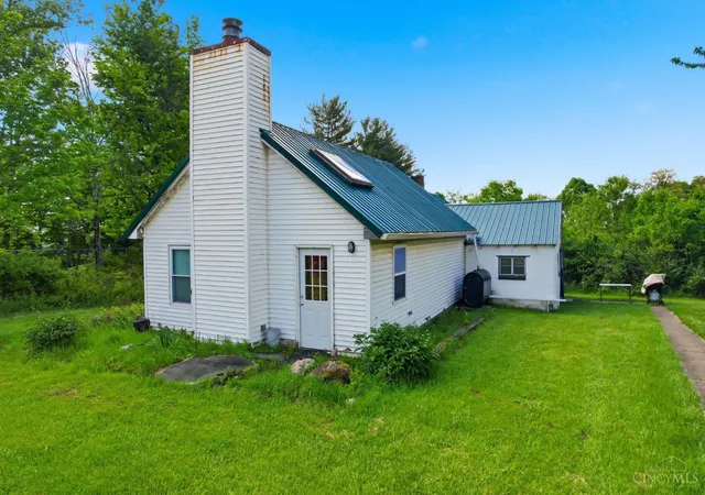 Photo 3 of Single family home for sale at 1731 Little Rd, Moscow, OH 45153 | MLS# 1878397 | Listing updated on 2026-08-10