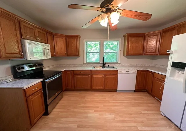 Photo 2 of Sale Pending at 6723 Hamilton Mason Rd, West Chester, OH 45069 | MLS# 1878799 | Listing updated on 2026-08-28