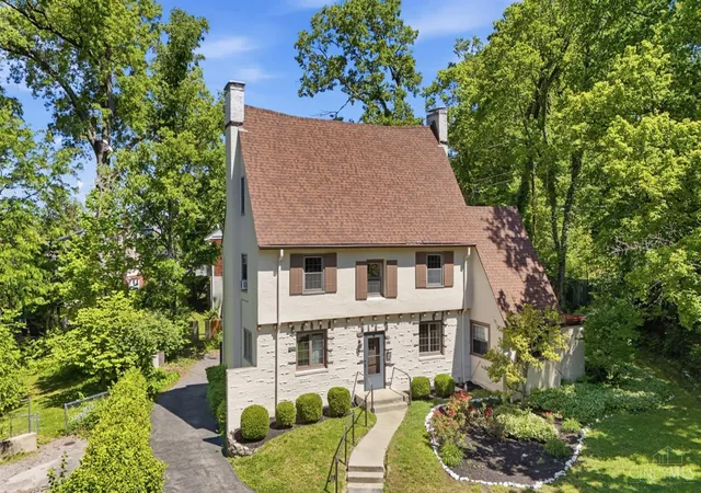 2nd image of 3931 Leyman Dr, Cincinnati, OH 45229 | MLS# 1878791