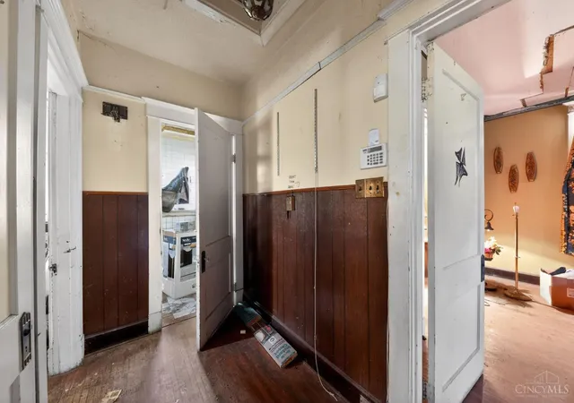 Photo 3 of Single family home for sale at 2041 Baltimore Ave, Cincinnati, OH 45225 | MLS# 1878968 | Listing updated on 2026-07-16
