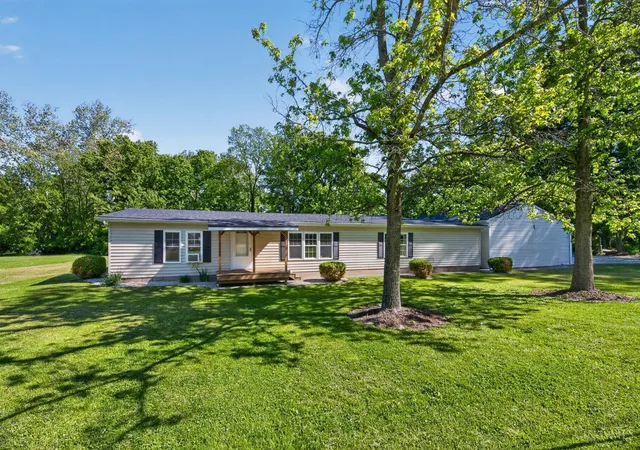 Homes for sale in Clarksville, OH | 297 N 1st St, Clarksville, OH 45113 | MLS# 1878837