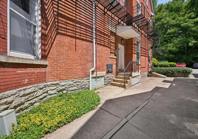 Homes for sale in Cincinnati, OH | 2108 Fulton Ave #C2, Cincinnati, OH 45206 | MLS# 1879064