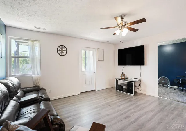 4th image of 412 Washington, Lynchburg, OH 45142 | MLS# 1878926