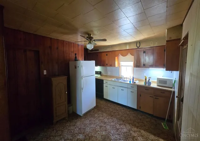 Homes for sale in Wilmington, OH | 4997 St Rt 350 West, Wilmington, OH 45177 | MLS# 1879128