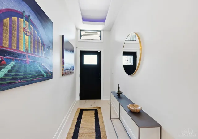 3rd image of 918 York St, Cincinnati, OH 45214 | MLS# 1878946