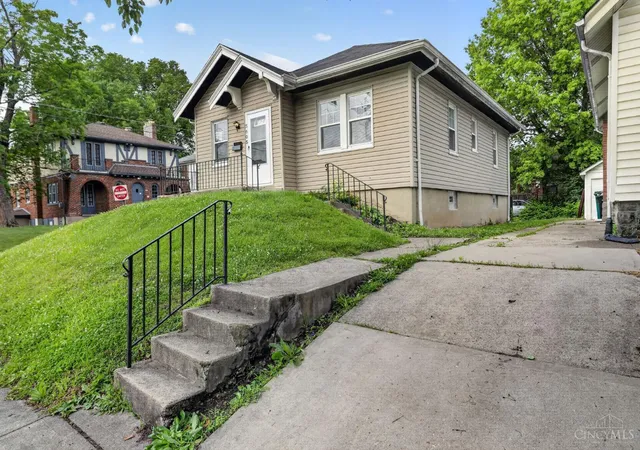 Homes for sale in Cincinnati, OH | 5605 Rhode Island Ave, Cincinnati, OH 45212 | MLS# 1876047