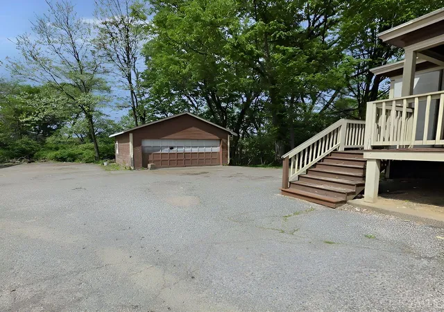 Homes for sale in Cincinnati, OH | 713 Elberon Ave, Cincinnati, OH 45205 | MLS# 1879166