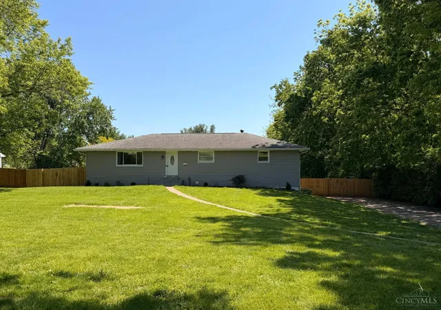 Homes for sale in Liberty Twp, OH | 7205 Linn Rd, Liberty Twp, OH 45044 | MLS# 1879036