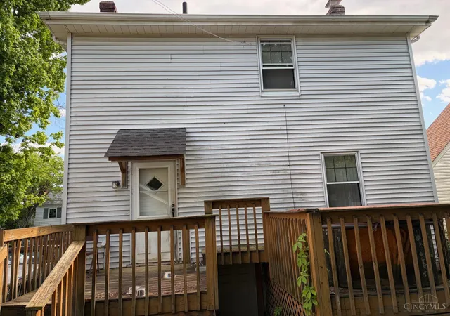Homes for sale in Cincinnati, OH | 3529 Zinsle, Cincinnati, OH 45213 | MLS# 1879219