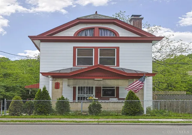 Photo 1 of Single family home for sale at 1915 W Fork Rd, Cincinnati, OH 45223 | MLS# 1879247 | Listing updated on 2026-08-17