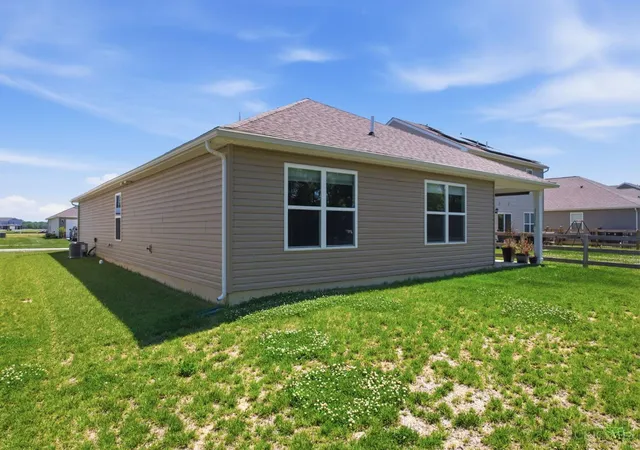 5th image of 126 Lonny St, Mt Orab, OH 45154 | MLS# 1879251