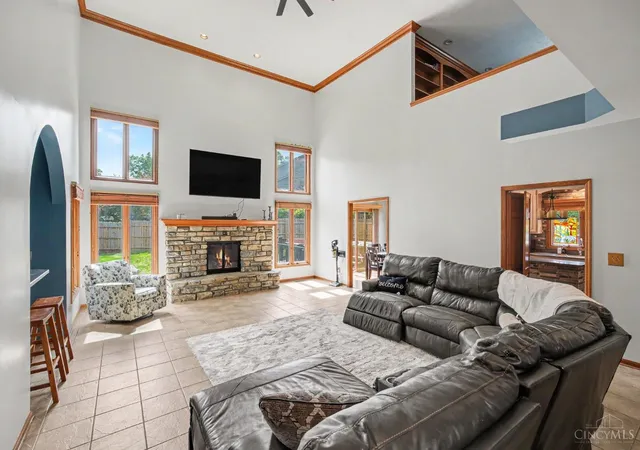 3rd image of 5912 Bridgeview Ct, Cincinnati, OH 45248 | MLS# 1879294