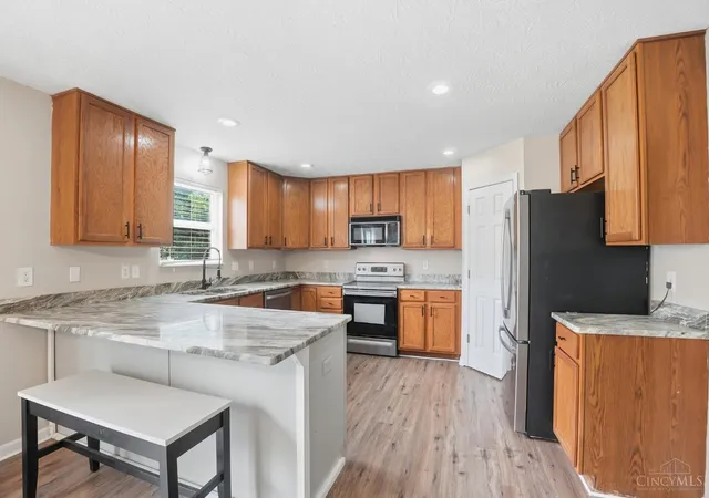 5th image of 5687 Pepperridge Ct, Hamilton Twp, OH 45039 | MLS# 1879456
