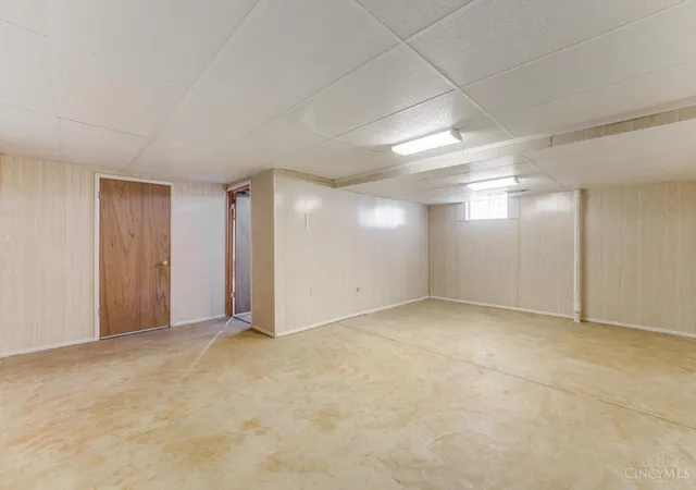 Homes for sale in Cincinnati, OH | 1813 Tuxworth Ave #2(10), Cincinnati, OH 45238 | MLS# 1879165