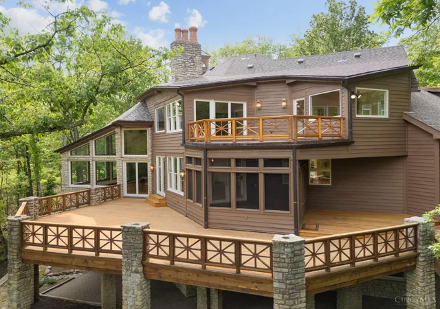 5th image of 8690 Hopewell Rd, Indian Hill, OH 45242 | MLS# 1879486