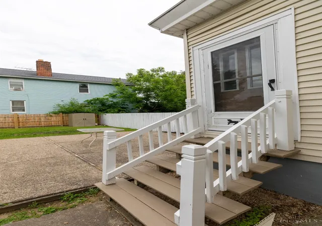 Homes for sale in St Bernard, OH | 4616 Sullivan Ave, St Bernard, OH 45217 | MLS# 1879581
