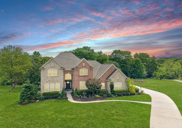 Homes for sale in Salem Twp, OH | 4622 Misty Ridge Ct, Salem Twp, OH 45152 | MLS# 1879650