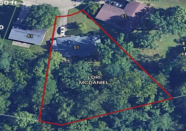 2nd image of 51 Chamberlin Ct, Hamilton, OH 45013 | MLS# 1879700