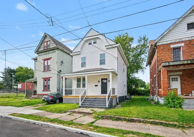 Homes for sale in Cincinnati, OH | 1637 Dauner Ave, Cincinnati, OH 45207 | MLS# 1878879