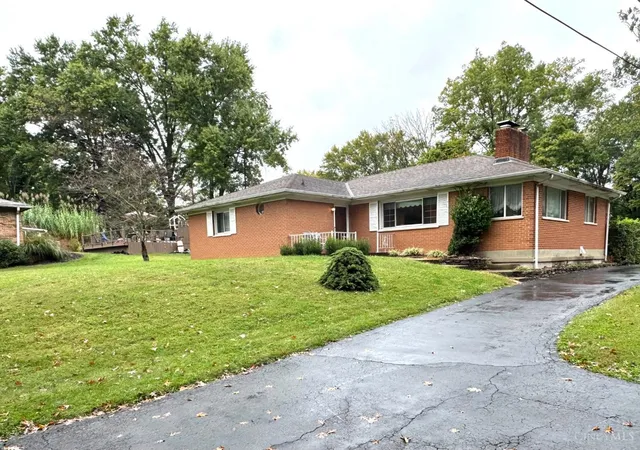 Homes for sale in Reading, OH | 2451 Hunt Rd, Reading, OH 45215 | MLS# 1879732