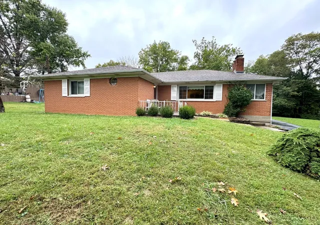 Homes for sale in Reading, OH | 2451 Hunt Rd, Reading, OH 45215 | MLS# 1879732