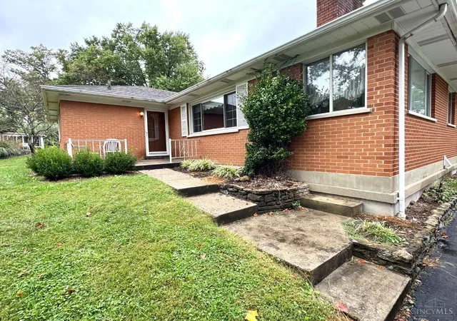 Homes for sale in Reading, OH | 2451 Hunt Rd, Reading, OH 45215 | MLS# 1879732