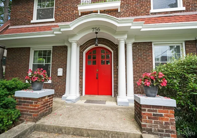 Homes for sale in Cincinnati, OH | 756 Clinton Springs Ave, Cincinnati, OH 45229 | MLS# 1879785